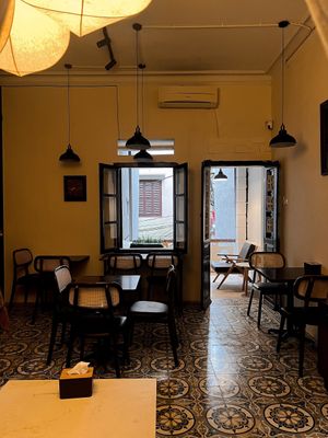 🙏🏼 at Phê Chay in Hanoi