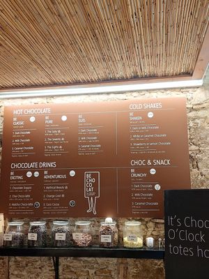 Very clearly labelled menu at Be Chocolat Gòtic in Barcelona