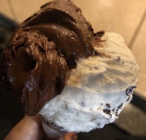 Stracciatella- dark chocolate   at Gelato Giusto in Milan