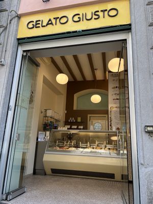   at Gelato Giusto in Milan
