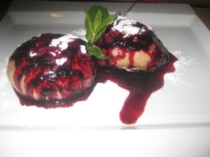 Fruit dumplings at LoVeg in Prague