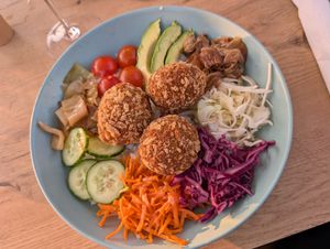 Pokébowl vegan - Copieux et délicieux. at MY MALO in Dunkirk