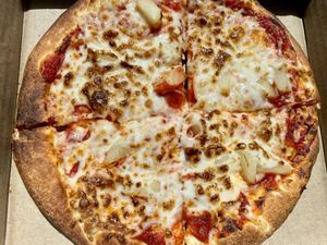 Hawaiian pizza   at Odd Burger in Victoria