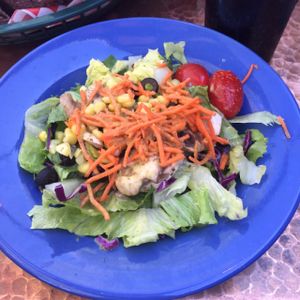 Side Salad with House Vinaigrette  at Oscar's Cafe in Springdale