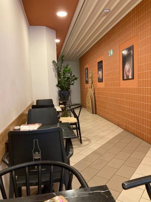  at Vanille in Madrid