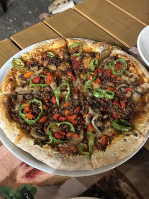 Vegan pizza - special vegan  at Pizzería Carlos - Vallehermoso in Madrid