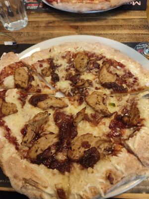 Barbacoa heura at Pizzería Carlos - Vallehermoso in Madrid