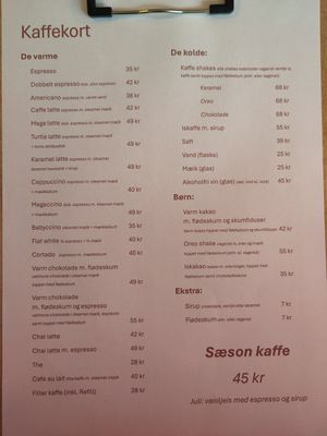  at Johanne's Kaffebar in Toender