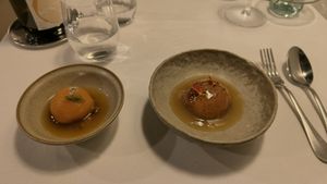 Abricot et tagète at Datil in Paris