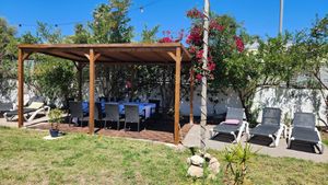 Alfresco dining at Comunidad Inspira in Mallorca