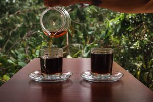 Two perfect coffee cups at Cósmico Restaurante in Cundinamarca