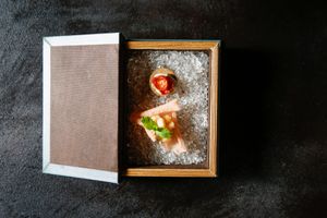 You can enjoy various presentations in the course meal. at Sami in Kurashiki