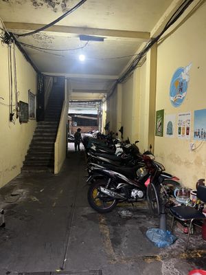 Entrance alleyway  at O Plant-based - Tôn Thất Đạm in Ho Chi Minh City