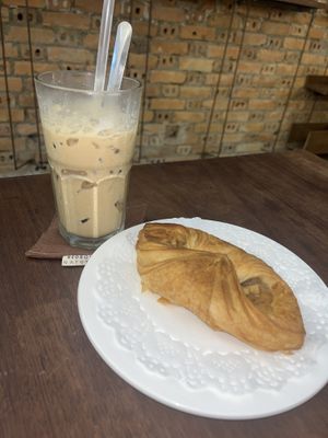 Oat milk coffe and apple Danish  at O Plant-based - Tôn Thất Đạm in Ho Chi Minh City