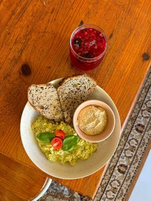  at Kulea Café in Lisbon