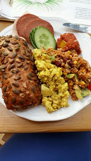 Brunch  at Mae's in Bonn