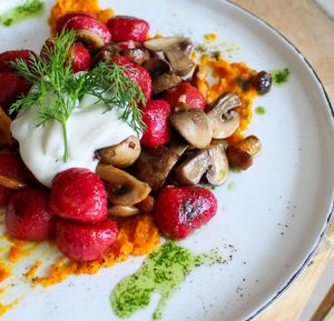 Rote Beete pockets (auf Nachfrage vegan)   at NordWaerts in Warstein