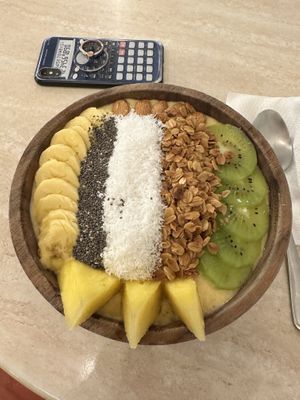 Yum  at COOEE in Cebu