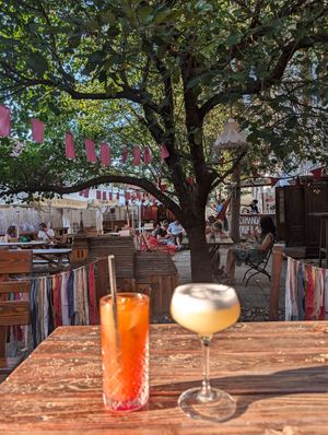 Tequila sunrise and lemon daiquiri at ReFresh in Sighisoara