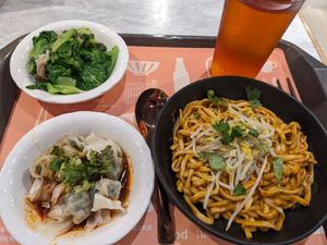  at FJ Veggie - Eslite Spectrum Nanxi - 芳珍蔬食 - 誠品南西店 in Taipei