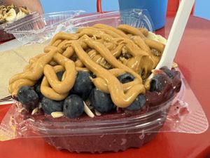 They offer vegan frozen yogurt and vegan açaí bowls. I had the blueberry based açaí bowl with almonds, blueberries, granola, bananas, topped with peanut butter.   at Frozen Ropes Yogurt in Pensacola