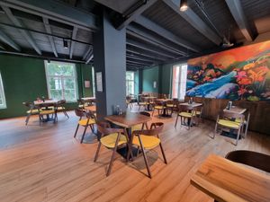 Upstairs area at Hawaiian Poké Bowl - Simon Stevinplein in Bruges