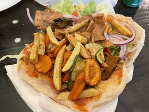 Döner  at Tat Gemüse Döner & Pizza in Dusseldorf