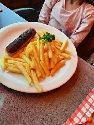 Bratwurst at Burg Metternich in Beilstein