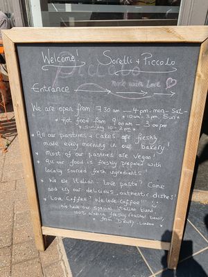 Notice board at Piccolo  in Leighton Buzzard