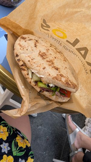 Falafel pita at KALŌS in Nice
