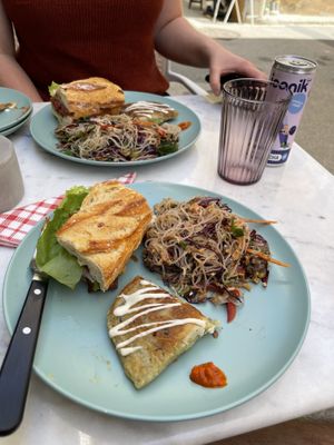   at Picnic in Antibes