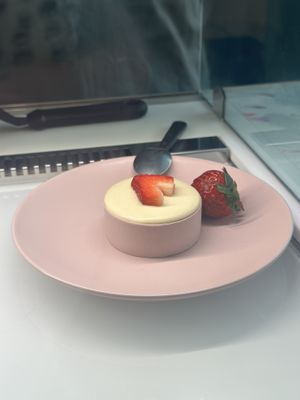 🍓🍓🍓  at Picnic in Antibes