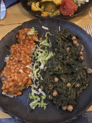 Ravioli con sugo di lenticchie e spinaci con ceci  at Orient Experience in Venice