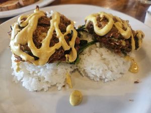Jackfruit krab cakes at 9th Island in Haleiwa