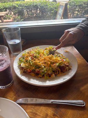 Huge cheeseburger pizza, at 9th Island in Haleiwa