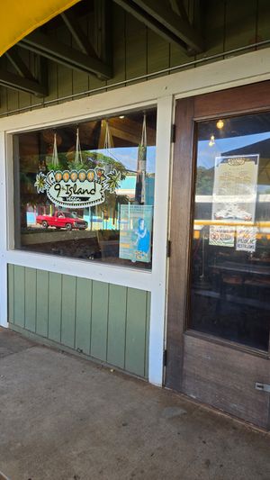  at 9th Island in Haleiwa