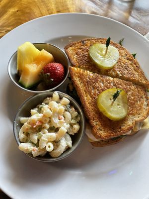 Portobello melt  at 9th Island in Haleiwa