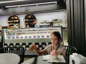 Interior at EDDINE GELADOS in Setubal