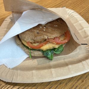 wow burger  at FCO - Caffè Kimbo - T3 in Fiumicino