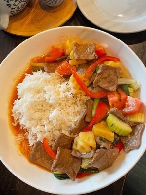Vegan sweet and sour beef at Asiatique Eatery in Ventura