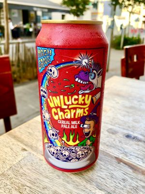 Vegan cereal milk beer  at La Cave Libération - Cave à bières et vins in Nice