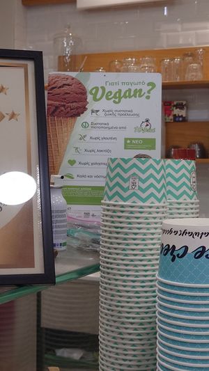 Vegan sign at Gelato Art Rolls in Karpathos