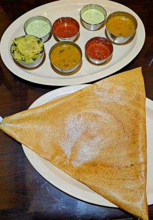 paper dosa at Woodlands Indian Cuisine in Chatsworth