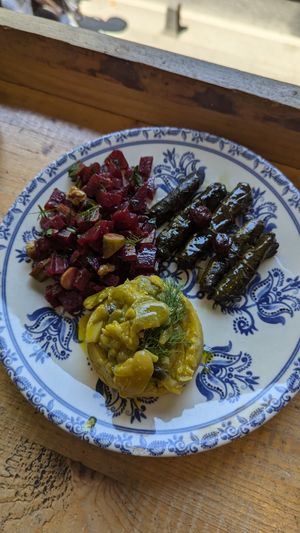 Vegan mezze at Hatice Anne Ev Yemekleri in Istanbul