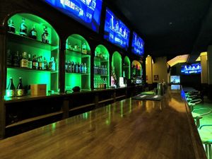 Ven a disfrutar de los mejores esports en la mejor compañía! at Afterlife eSports Gamer Bar in Barcelona