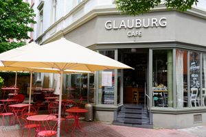  at Glauburg Café in Frankfurt