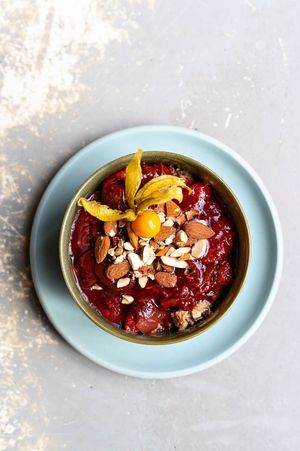 Beeren-Bircher 💜 at Glauburg Café in Frankfurt