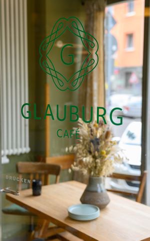  at Glauburg Café in Frankfurt