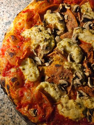 Vegan Clasicca at Top Pizza in Ljubljana