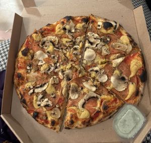 Salami pizza   at Top Pizza in Ljubljana